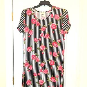 Floral tshirt dress